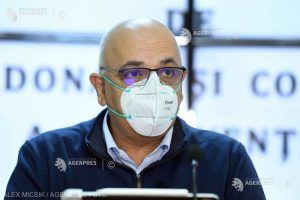 Cum își vor ridica pensiile românii nevaccinați? Răspunsul lui Raed Arafat
