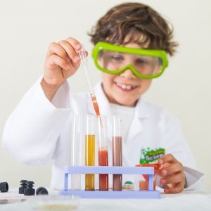 LabSchool, soluția pentru copilul tău curios