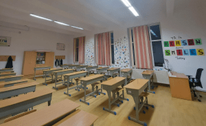 Sistem de iluminat modern la școala din Iernut
