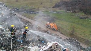 Incendiu la groapa de gunoi din Sighișoara