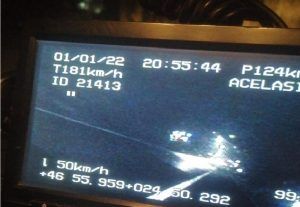 Mureșean prins conducând pe contrasens cu 181 de km/oră