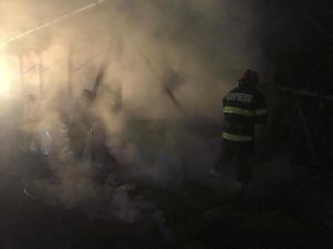 Incendiu la un turn de rumeguș din Reghin
