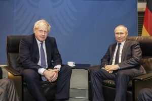Londra şi Moscova au convenit asupra necesităţii unei soluţionări ”paşnice”