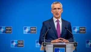 NATO îşi activează planurile de apărare