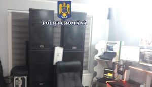 Post de radio ilegal descoperit de Poliția Mureș
