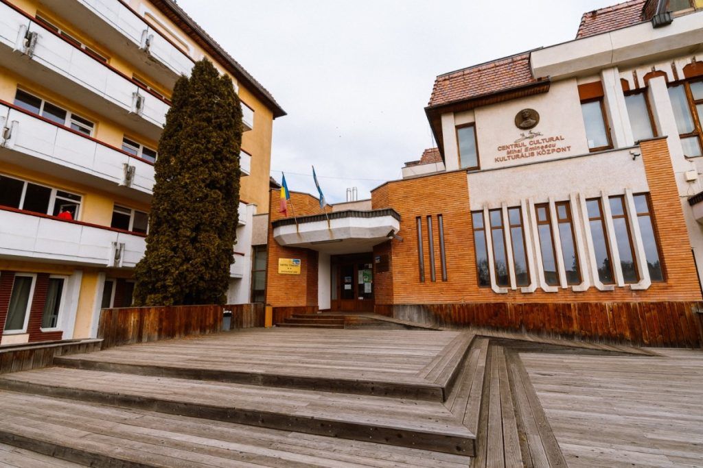 Hotelul Primăriei Târgu Mureș, pregătit să găzduiască refugiați