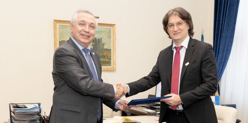 Un nou parteneriat important pentru UMFST Târgu Mureș