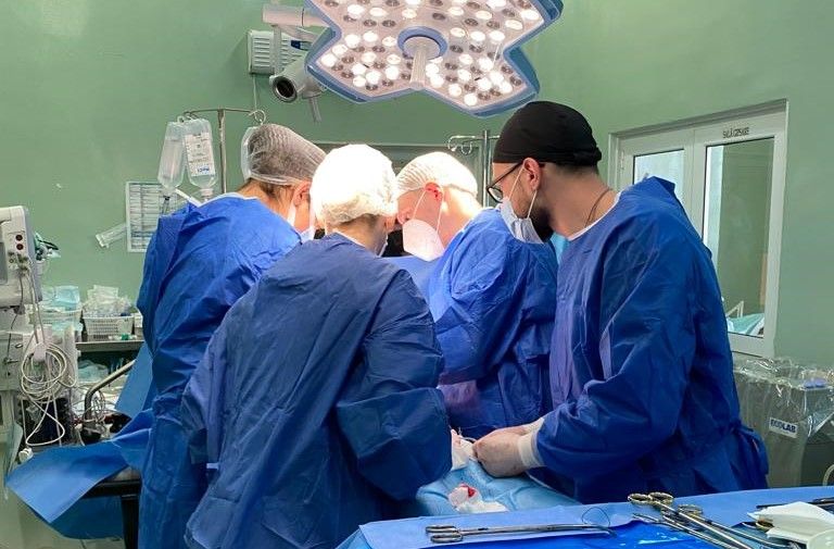 Târgu Mureș: Prelevare de organe şi ţesut de la un pacient de 13 ani
