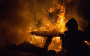 Incendiu la un depozit de deșeuri lemnoase din Voiniceni