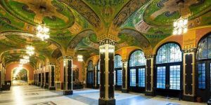 Expoziție Art Nouveau la Palatul Culturii