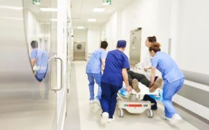Spitalul de Urgență Târgu Mureș angajează 30 de infirmieri și brancardieri