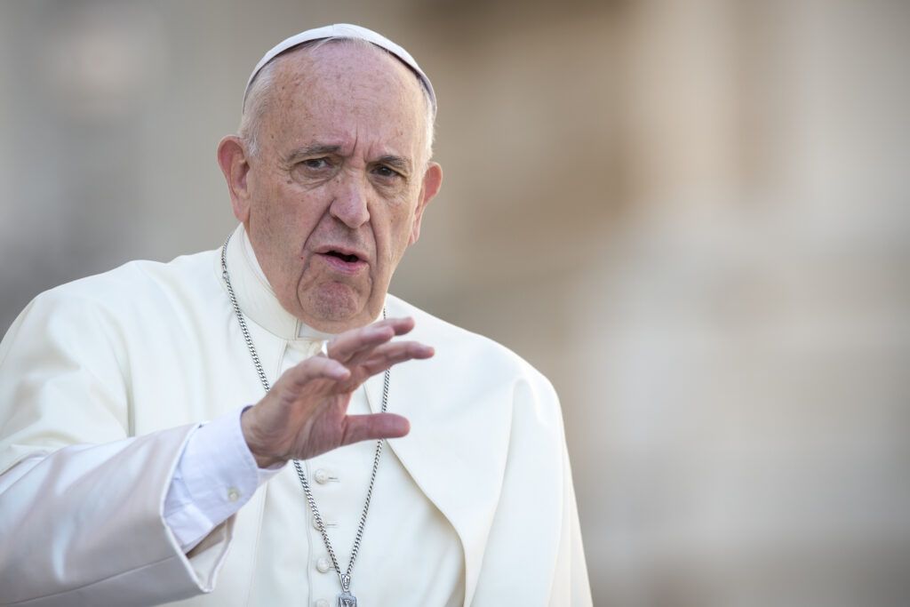 Papa Francisc nu intenţionează să demisioneze în viitorul apropiat