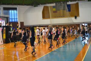 Târgu Mureș: Peste 250 de sportivi, la ”Kangoo Jumps Summer Challenge”