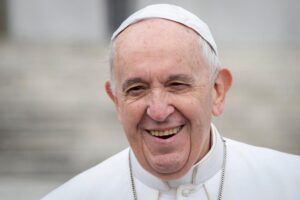 Papa Francisc a adus un omagiu ”demnităţii” locuitorilor