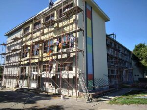 Târnăveni: Lucrări de modernizare la clădirile Liceului ”Andrei Bârseanu”
