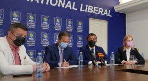 LIVE. Conferință de presă cu principalii lideri ai PNL Mureș