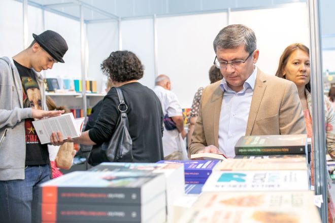 Reduceri spectaculoase de preț anunțate la Bookfest Târgu Mureș