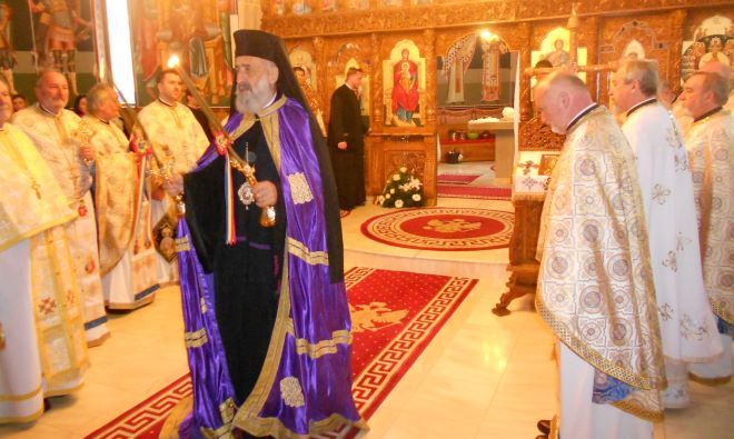 ÎPS Părinte Irineu a târnosit biserica cu hramul „Tuturor Sfinților” din Luduș
