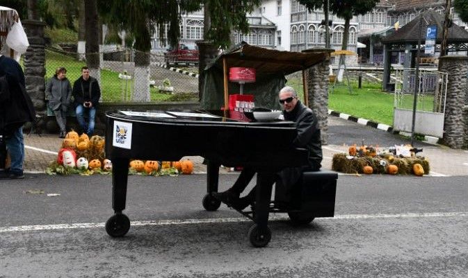 A fost odată un pian ce umbla prin Sovata…