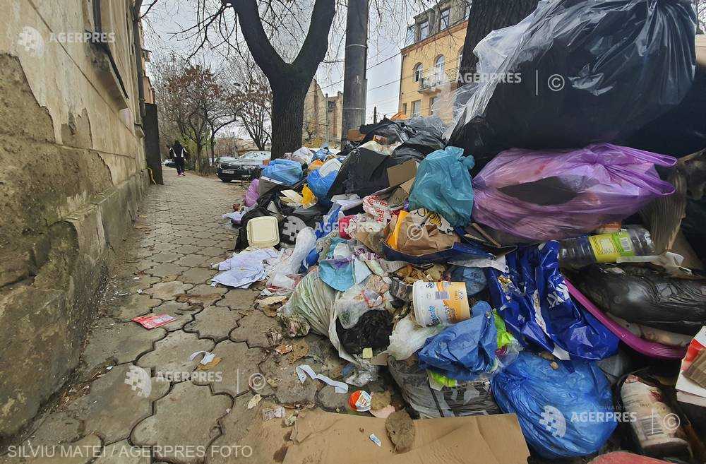 Disfuncții în ridicarea gunoiului la Târgu Mureș
