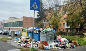 30 de amenzi aplicate noului operator de salubritate din Târgu Mureș