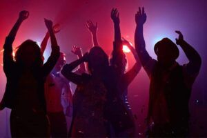 Controale în mai multe cluburi, baruri și discoteci mureșene