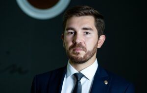 Adrian Giurgiu, USR Mureș: Guvernarea PSD-PNL-UDMR duce România spre falimentul energetic și economic
