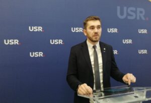 ”Cartea Neagră a guvernării PSD-PNL-UDMR” prezentată de deputatul USR, Adrian Giurgiu
