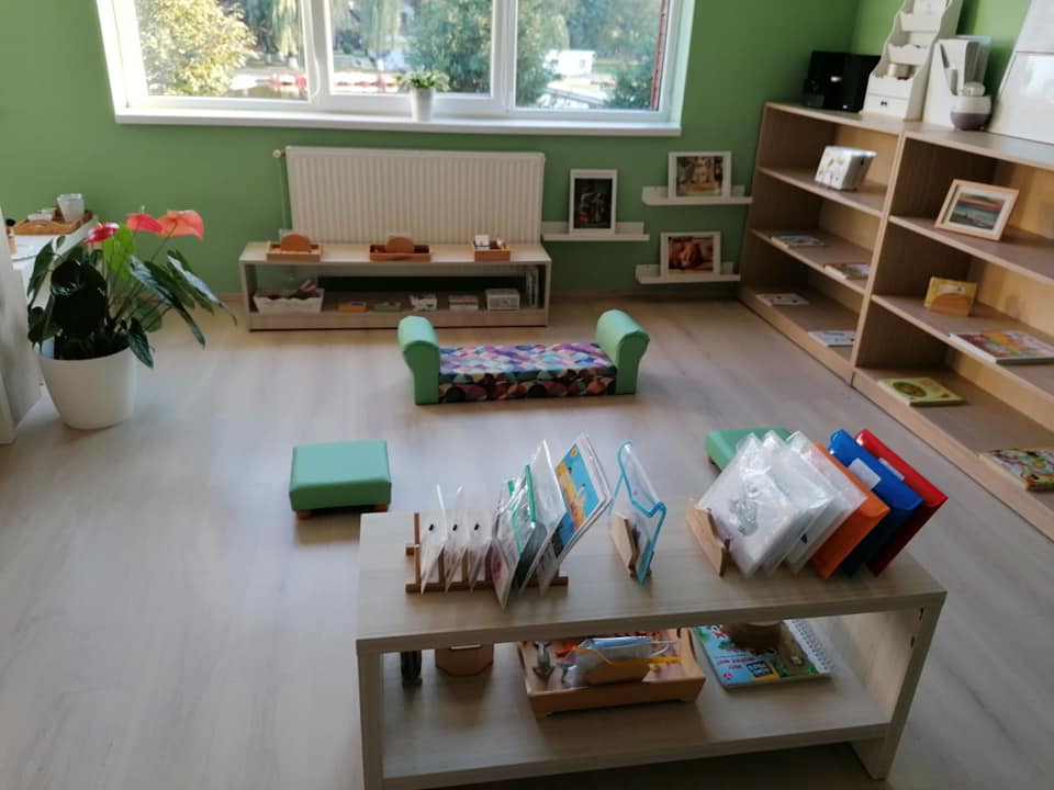 Angajări la Școala Primară Montessori din Târgu Mureș