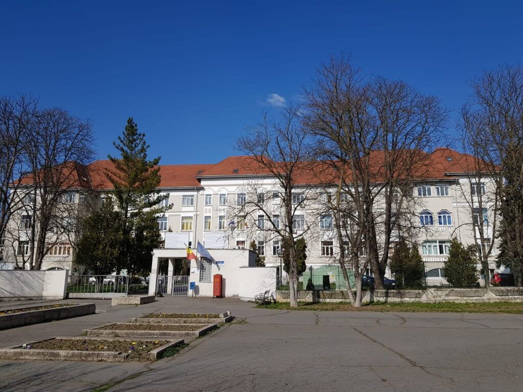 IMPORTANT! Secțiile și compartimentele Spitalului Clinic Județean Mureș închise vizitatorilor