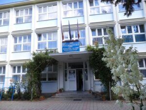 Bani repartizați pentru bursele școlare la Luduș