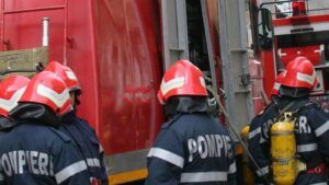 Incendiu într-un bloc din Târgu Mureș