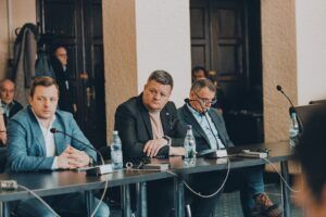 Târgu Mureș: Inițiative PNL pentru investiții în infrastructură rutieră și școlară