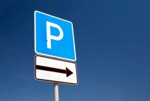 Târgu Mureș: Trei străzi trecute în Zona 2 a parcărilor publice cu plată