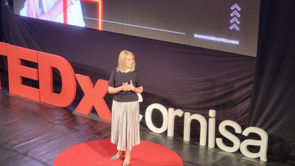 TEDx Cornişa: Paula Rusu despre curajul de a vorbi despre TBC