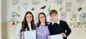 Eleve de la Gimnaziul ”Serafim Duicu”, premiate la concursul ,,Limba română e patria mea”