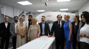 FOTOREPORTAJ: Cel mai performant CT din România inaugurat la Centrul Medical Cardiomed Târgu Mureș
