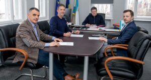 Consilierii liberali propun catalog electronic în gimnaziile și liceele de stat din Târgu Mureș
