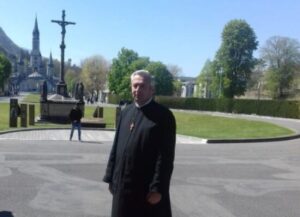 Părintele Mihai Seman, din însorita Spanie, pe meleagurile Câmpiei Transilvane
