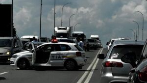 Târgu Mureș: Mașină de Poliție implicată într-un accident pe podul Mureș