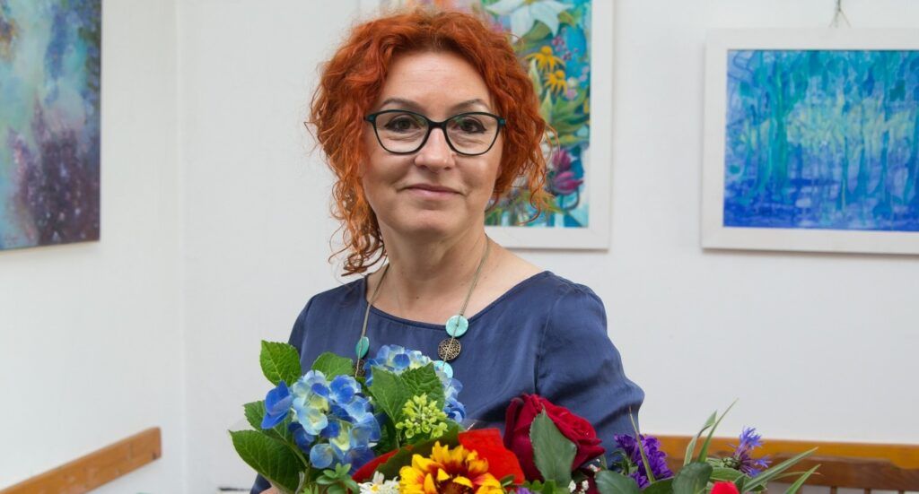 ,,De Suflet Albastru”, o expoziție semnată de Lili Lazăr