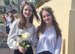 Eleve de elită la Şcoala „Dacia” din Târgu-Mureș