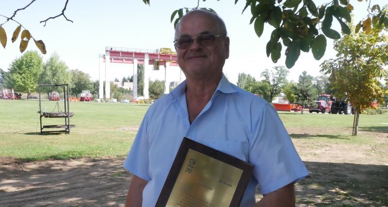 ANIVERSARE. Longevitatea la locul de muncă, premiată de Grupul MAVI. Ioan Pilcă, membru al ”familiei IRUM” din 1971