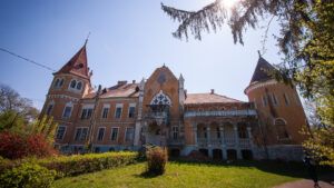 Castel mureșean scos la licitație pentru 2,1 milioane de euro