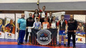 Salbă de medalii pentru sportivii ACS Lupte BSG Târgu Mureș