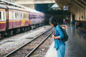 Veste proastă pentru studenții mureșeni: Nu mai beneficiază de gratuitate la transportul feroviar