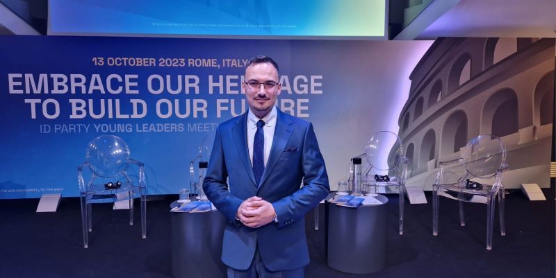 Președintele AUR Mureș, la Summitul tinerilor suveraniști de la Roma