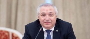 Rectorul UMFST Târgu Mureș, Leonard Azamfirei, reacție la ”alianța anti Soós” propusă de PNL
