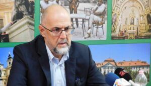 Kelemen Hunor: Partidele democratice ar trebui să creeze un cordon sanitar politic împotriva AUR