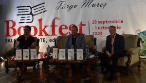 Lansare de carte la Bookfest Târgu Mureș 2023: Adrian Papahagi – „Seria Shakespeare”